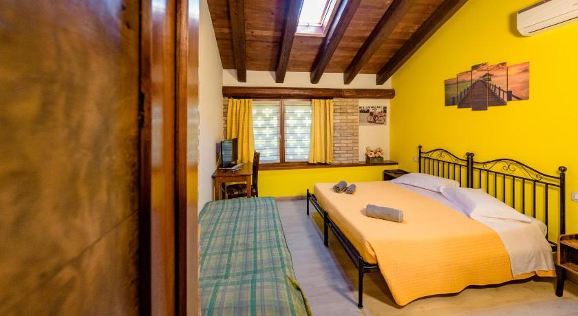 サン・ミケーレ・アル・タリアメント Isola Di Wight Bed & Breakfast エクステリア 写真
